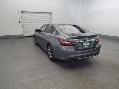 Used 2018 Nissan Altima 2.5 SR w/ SR Special Edition image 5