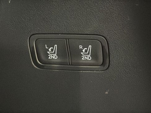 Used 2025 Hyundai Santa Fe SEL AWD/4WD image 29
