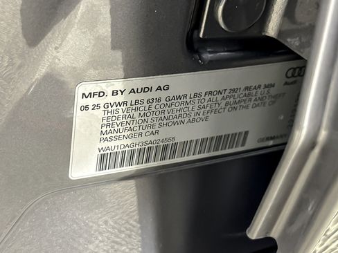 Used 2025 Audi A6 e-tron Premium w/ Convenience Package image 26