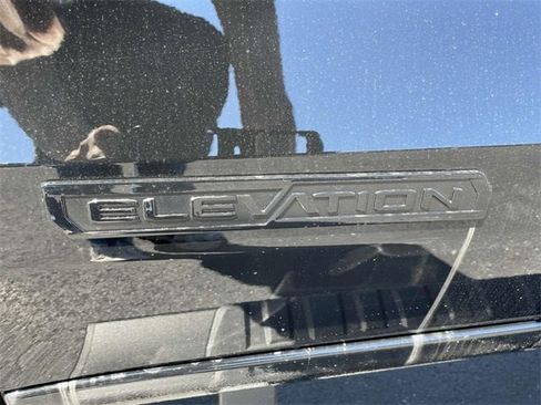 New 2025 GMC Canyon Elevation w/ Convenience Package image 7