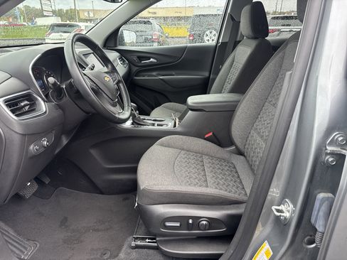 Used 2024 Chevrolet Equinox LT image 12