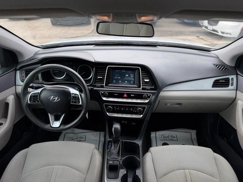 Used 2019 Hyundai Sonata SE FWD image 23