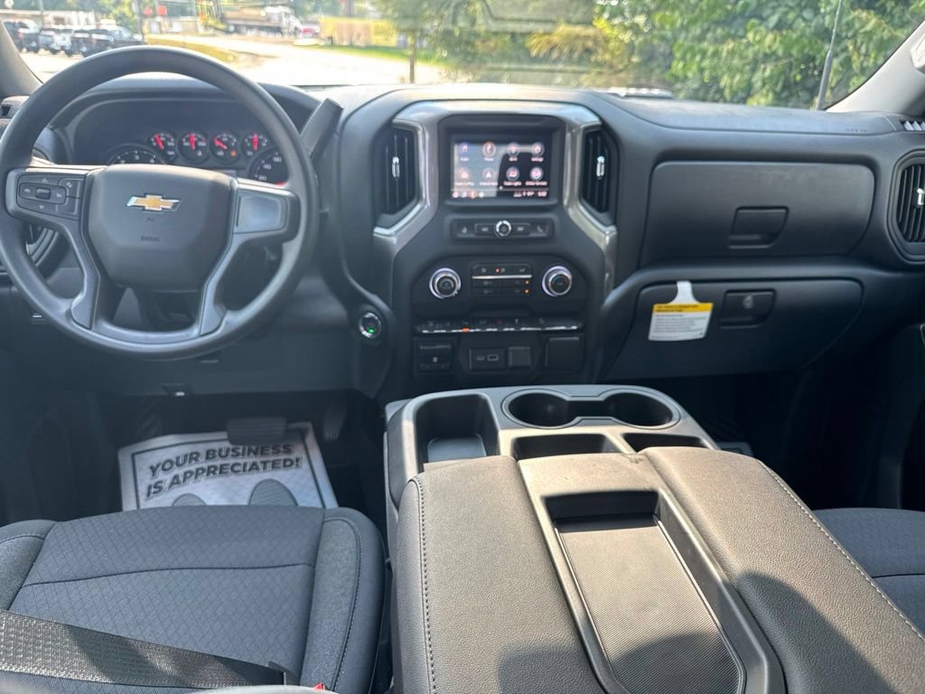 New 2026 Chevrolet Silverado 2500 Custom w/ Custom Value Package AWD/4WD image 3