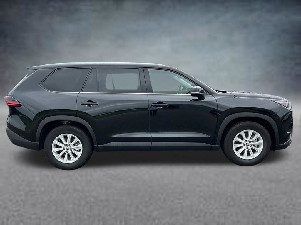 Used 2026 Toyota Grand Highlander FWD image 6