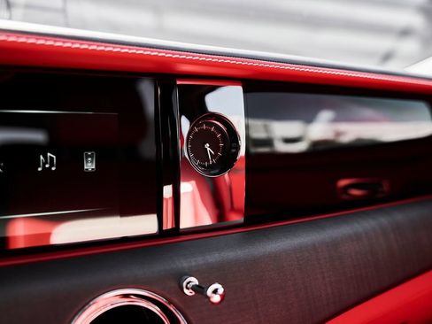 Used 2024 Rolls-Royce Ghost AWD/4WD image 75