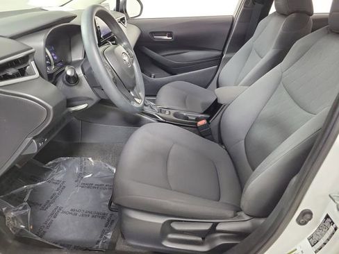 Used 2021 Toyota Corolla LE FWD image 19