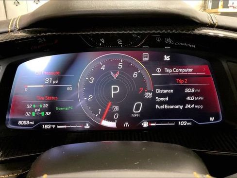 Used 2021 Chevrolet Corvette Stingray Premium Cpe w/ Z51 Performance Package RWD image 20