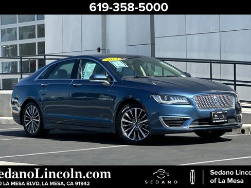 Used 2019 Lincoln MKZ Reserve FWD image 1