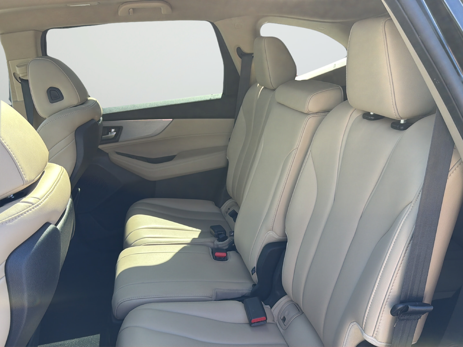 Used 2022 Acura MDX FWD image 37