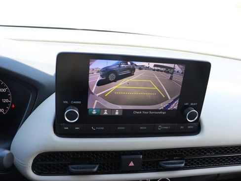 Used 2023 Honda HR-V LX image 26