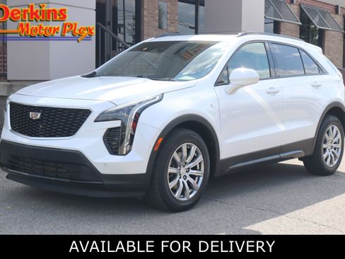 Used 2019 Cadillac XT4 Sport image 1