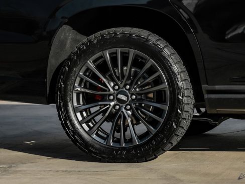 Used 2023 Cadillac Escalade V image 92