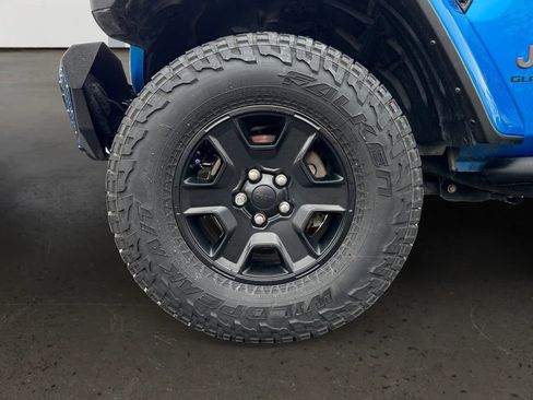 Used 2021 Jeep Gladiator Mojave w/ LED Lighting Group image 10