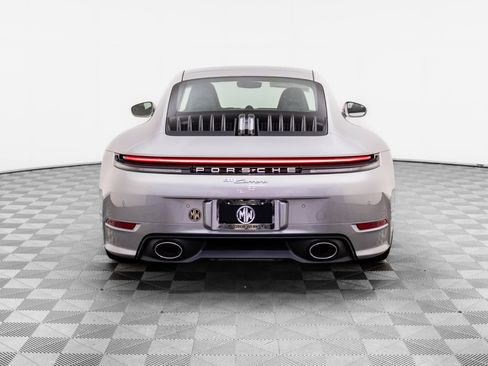 New 2026 Porsche 911 Carrera image 10