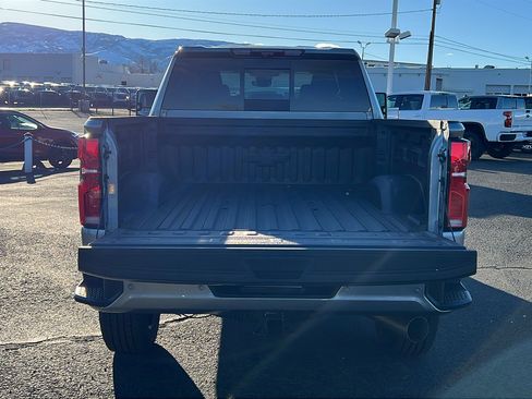 New 2026 Chevrolet Silverado 2500 High Country w/ High Country Premium Package AWD/4WD image 7