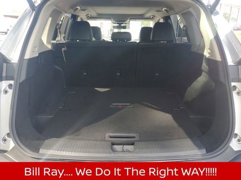 Certified 2023 Nissan Rogue Platinum image 8