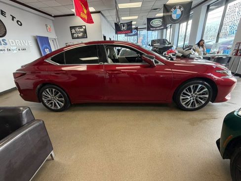 Used 2020 Lexus ES 350 w/ Premium Package image 12