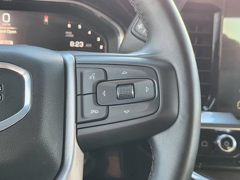 Used 2025 GMC Sierra 1500 SLT AWD/4WD image 29