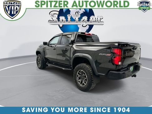 Used 2025 Chevrolet Colorado ZR2 w/ Technology Package image 9
