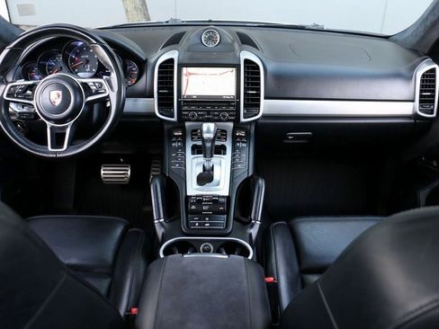 Used 2016 Porsche Cayenne GTS image 30