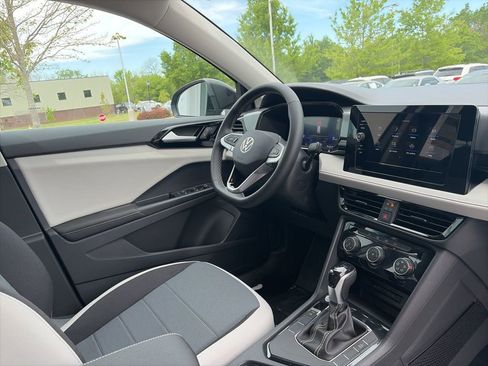 New 2026 Volkswagen Taos S FWD image 32