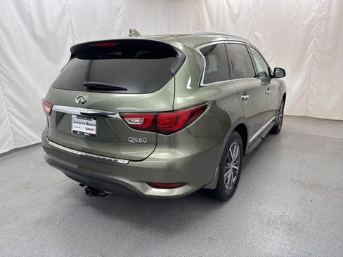 Used 2016 INFINITI QX60 Luxe w/ Premium Plus Package AWD/4WD image 4