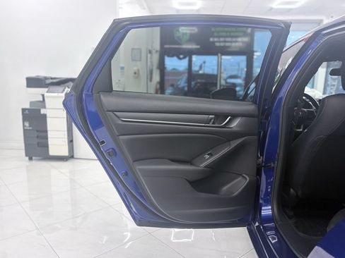 Used 2021 Honda Accord Sport image 32