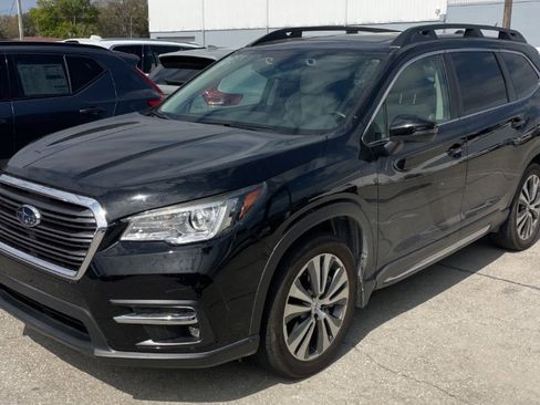 Used 2020 Subaru Ascent Limited w/ Technology Package image 3