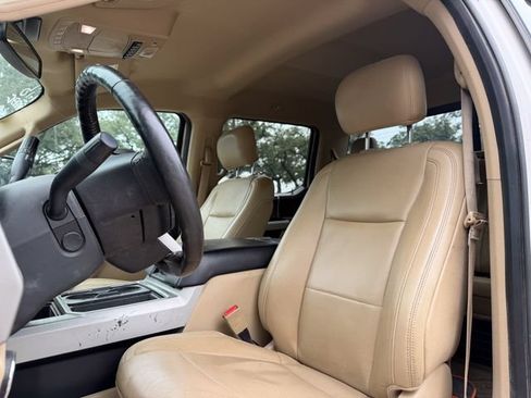 Used 2018 Ford F250 Lariat w/ Lariat Ultimate Package AWD/4WD image 5