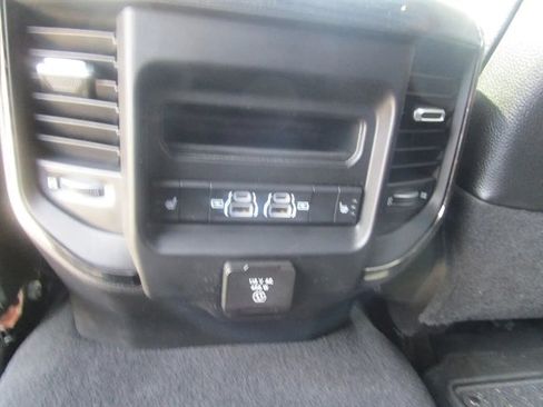 Used 2022 RAM 2500 Limited image 23