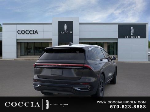 New 2026 Lincoln Nautilus Premier w/ Equipment Group 102A AWD/4WD image 8