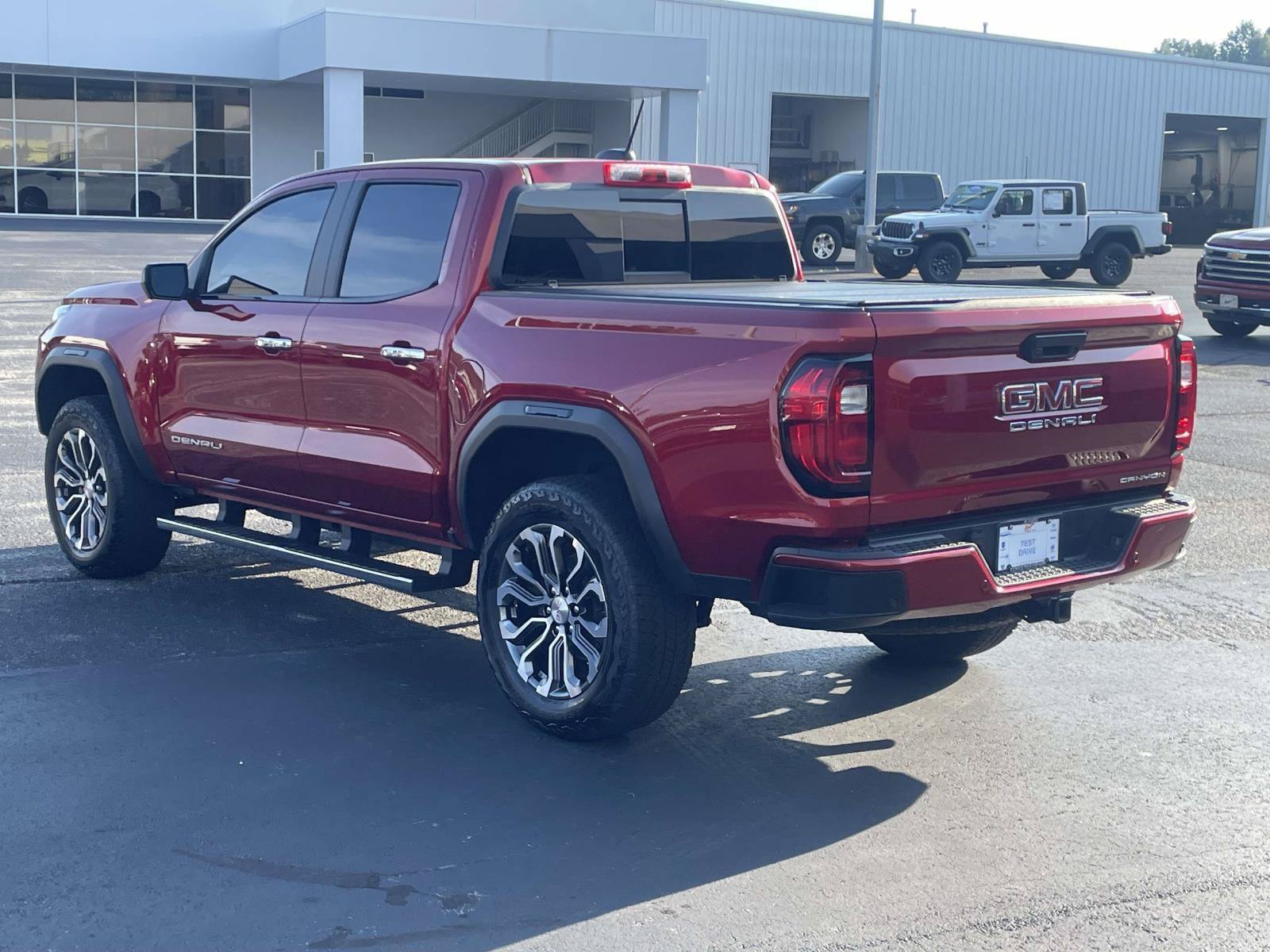 Certified 2024 GMC Canyon Denali AWD/4WD image 5