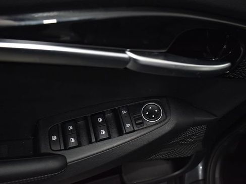 Used 2025 Kia Seltos S FWD image 13
