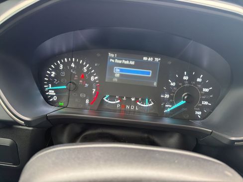 Used 2022 Ford Escape SEL image 13