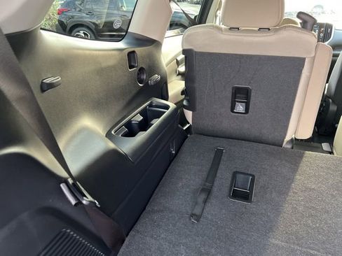 Used 2025 Subaru Ascent Premium w/ Popular Package #2 image 60