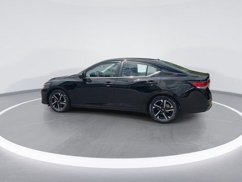 Used 2025 Nissan Sentra SV FWD image 5