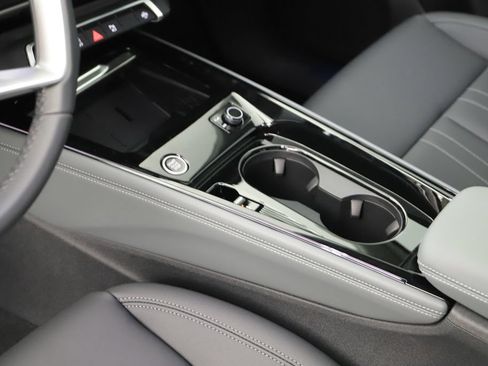 New 2026 Audi Q3 quattro 2.0T AWD/4WD image 17