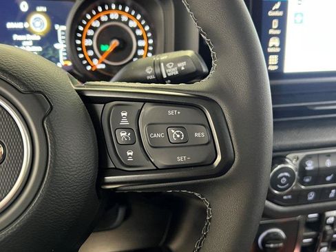 New 2026 Jeep Gladiator Sport image 28