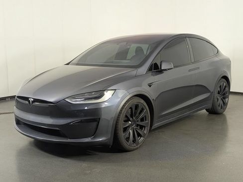 Used 2023 Tesla Model X AWD/4WD image 4