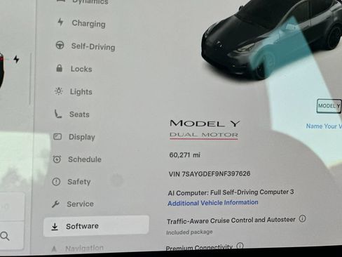 Used 2022 Tesla Model Y Performance AWD/4WD image 26