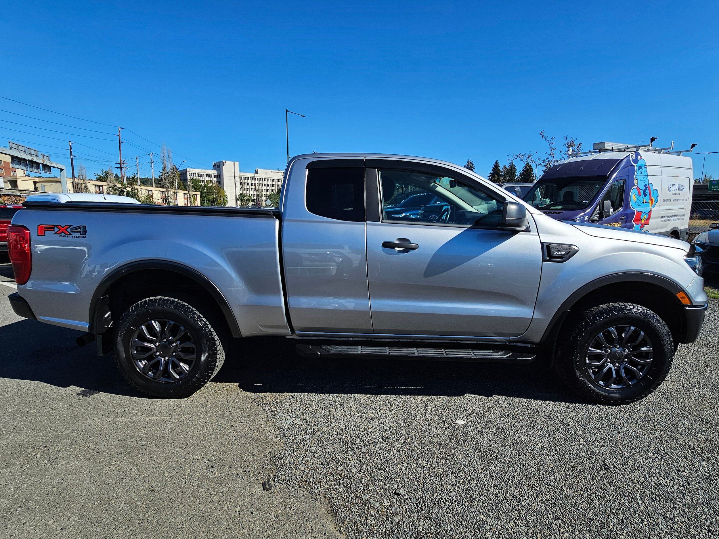 Used 2020 Ford Ranger XLT w/ Equipment Group 301A Mid AWD/4WD image 3