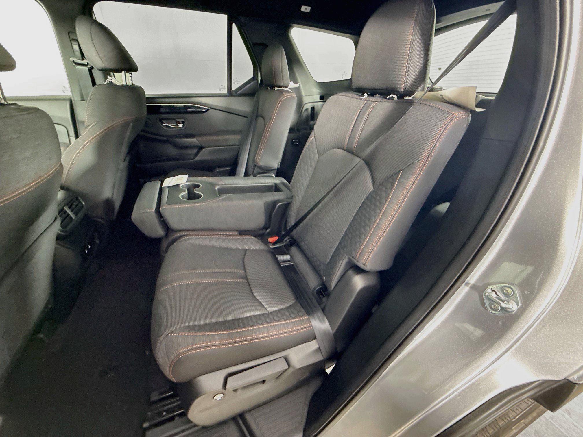 New 2026 Honda Pilot Sport image 29