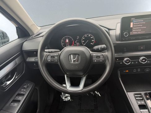 Used 2024 Honda CR-V EX image 17