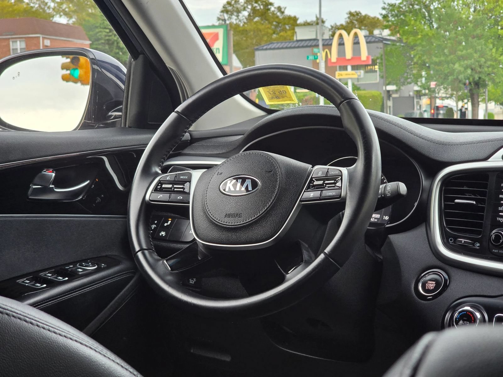 Used 2019 Kia Sorento EX AWD/4WD image 25