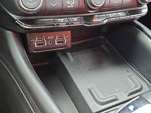 Used 2022 Dodge Durango R/T w/ Blacktop Package image 20