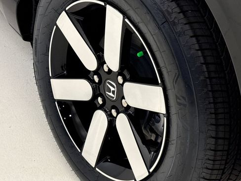 New 2026 Honda Prologue Touring image 11
