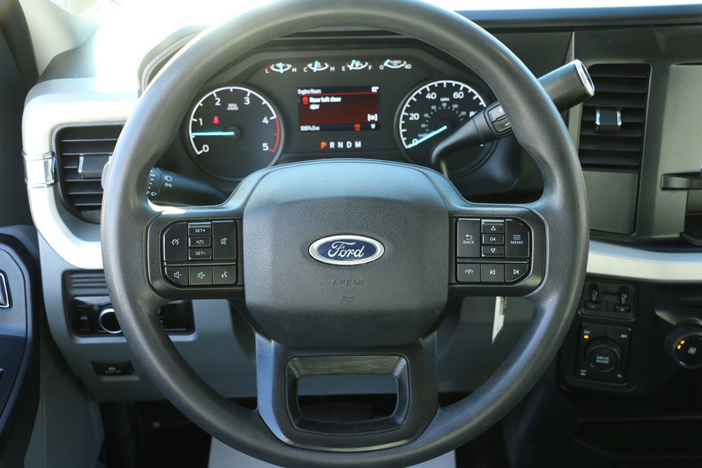 Used 2025 Ford F250 XL w/ XL Off-Road Package AWD/4WD image 19