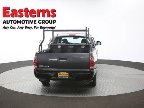 Used 2015 Toyota Tacoma 2WD Access Cab image 37