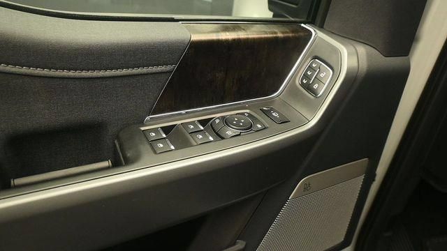 New 2026 Ford F250 Lariat w/ Black Appearance Package AWD/4WD image 14
