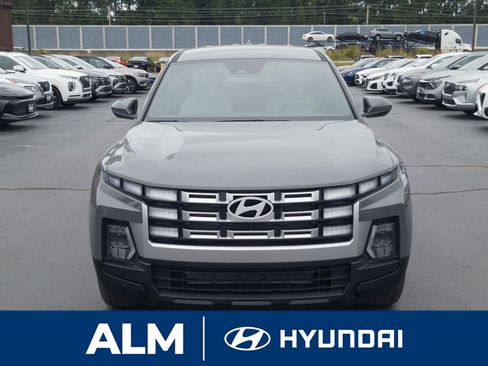 New 2026 Hyundai Santa Cruz SE image 2